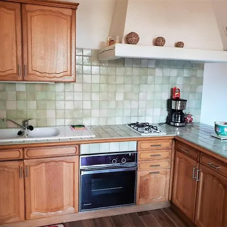 T2 Rdc à 100m De La Avec Terrasse Et Jardinet - 4 Couchages - Fr-1-388-1 Appartamento