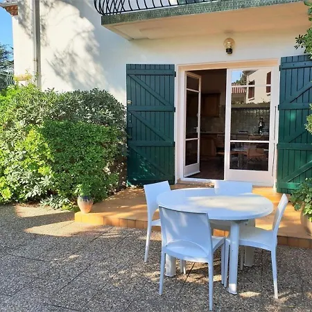 公寓 T2 Rdc A 100m De La Avec Terrasse Et Jardinet - 4 Couchages - Fr-1-388-1